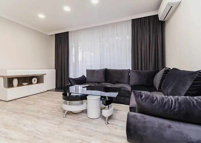 Apartment Gorgeous 2-bedroom Plovdiv