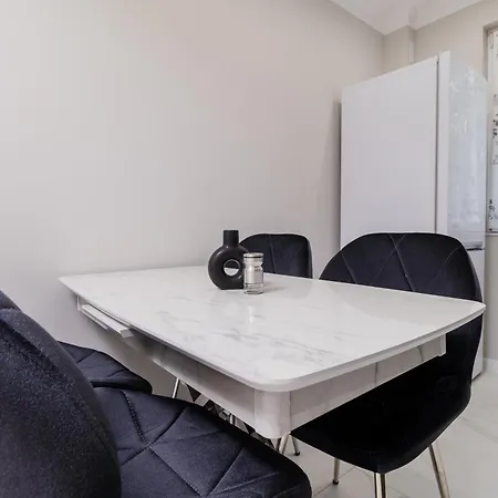 Gorgeous 2-bedroom Plovdiv